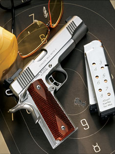 The Stainless Gold Match II frame, slide, barrel and barrel bushing are machined from solid stainless steel. Available in .45 ACP and .40